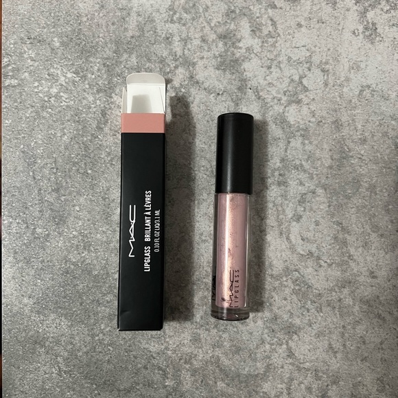 BRAND NEW MAC lipglass oyster girl 3.1 ml - Picture 4 of 4